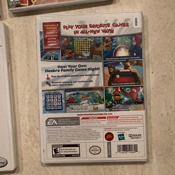 My Sims Nintendo Wii & My Sims Kingdom & Disney Tangled & Hasbro Family Games - Picture 4 of 9